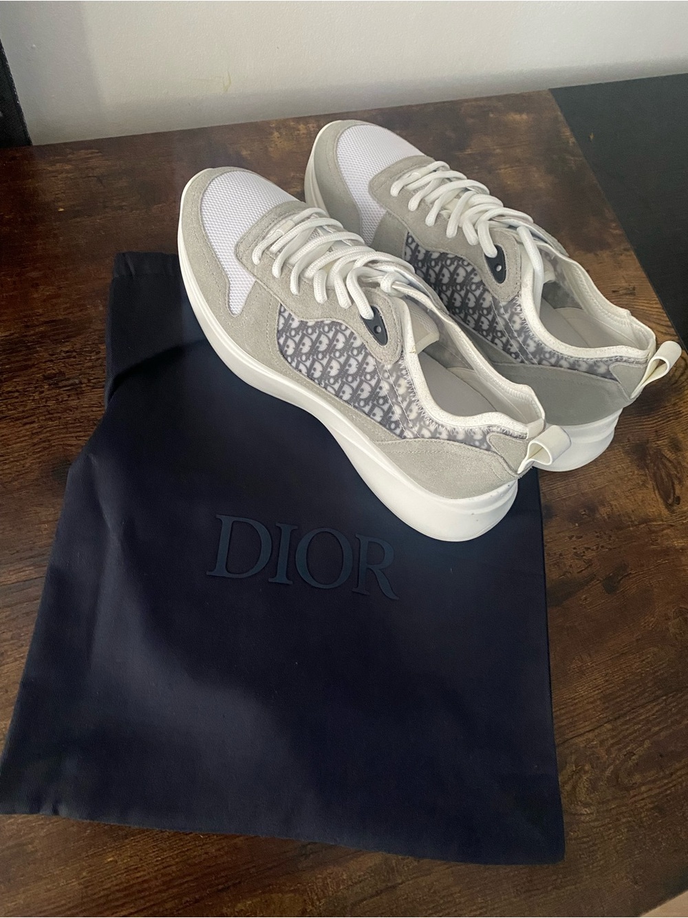 Dior B22 Oblique Beige Cream Sneakers | Designer Luxury - Picture 3 of 6